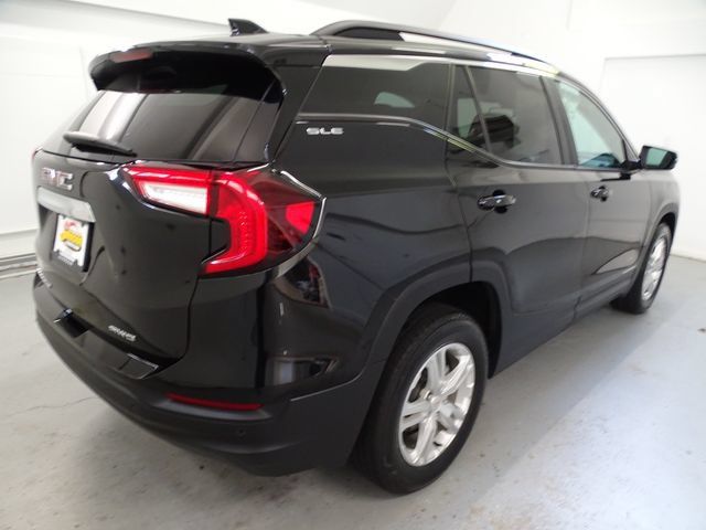 Certified 2024 GMC Terrain SLE w/ Driver Convenience Package AWD/4WD image 21
