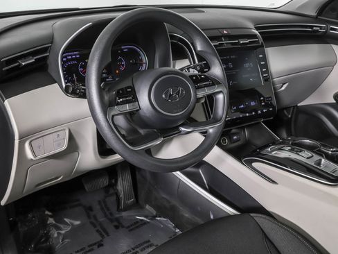 Used 2022 Hyundai Tucson Blue image 5