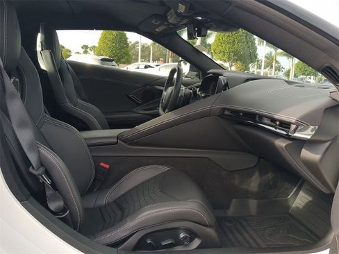 Used 2024 Chevrolet Corvette Stingray Preferred Conv image 14