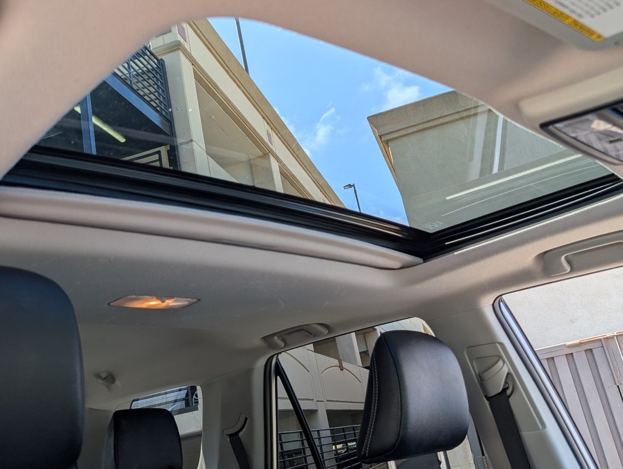 Used 2024 Toyota 4Runner SR5 Premium w/ Moonroof Package RWD image 3