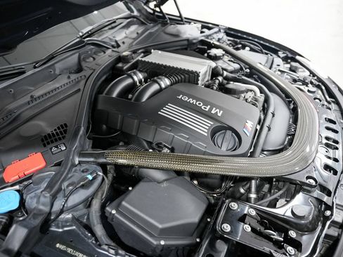 Used 2018 BMW M4 Coupe RWD image 40