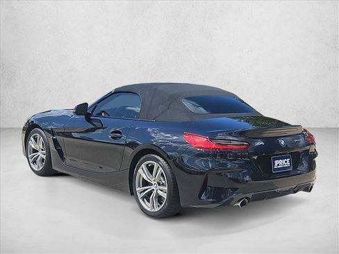 Used 2019 BMW Z4 sDrive30i w/ M Sport Package RWD image 8