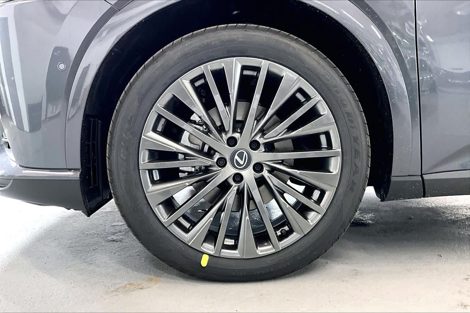 New 2026 Lexus RX 350 AWD image 12