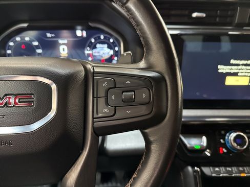 Used 2022 GMC Sierra 1500 AT4 w/ Technology Package image 18