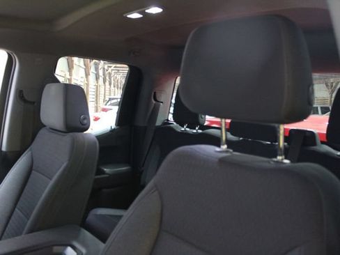 Used 2022 Chevrolet Silverado 1500 Custom w/ Safety Confidence Package AWD/4WD image 23