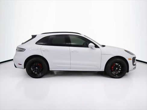 Used 2022 Porsche Macan S AWD/4WD image 4