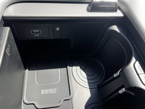 Used 2025 Hyundai Palisade SEL AWD/4WD image 34