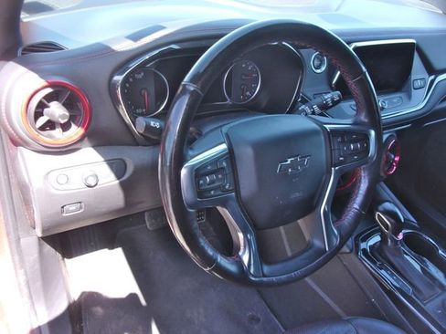 Used 2021 Chevrolet Blazer RS w/ Enhanced Convenience Package image 9