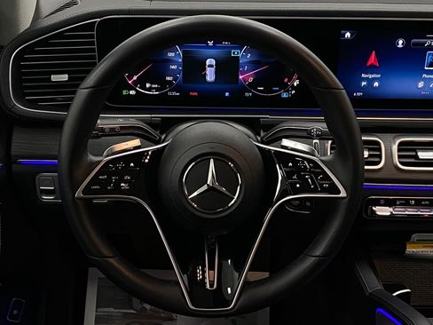 Certified 2026 Mercedes-Benz GLS 450 4MATIC image 16