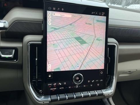 New 2026 GMC Yukon XL Denali w/ Denali Reserve Package image 24