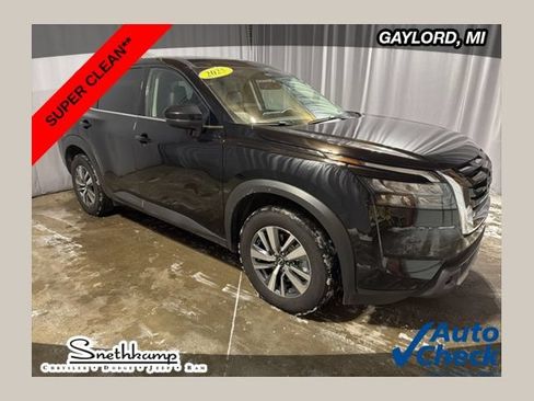 Used 2025 Nissan Pathfinder SL AWD/4WD image 1
