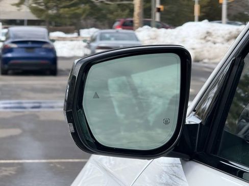 New 2026 Jeep Grand Cherokee Limited image 12