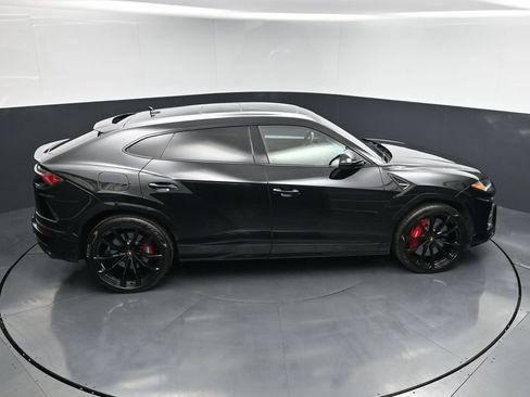 Used 2022 Lamborghini Urus AWD/4WD image 19