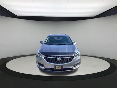 Used 2021 Buick Enclave Avenir w/ Avenir Technology Package AWD/4WD image 3