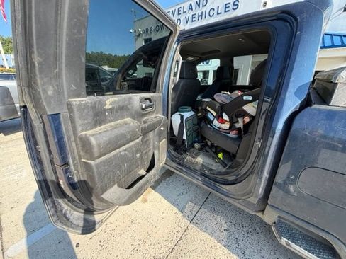 Used 2022 Chevrolet Silverado 2500 W/T w/ WT Convenience Package AWD/4WD image 4