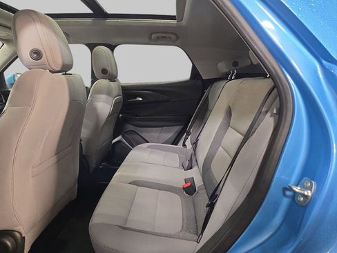 New 2026 Chevrolet TrailBlazer LT w/ LT Cold Weather Package FWD image 15