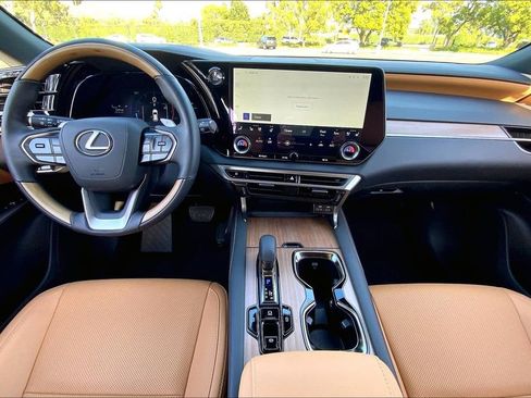 Used 2026 Lexus RX 350 Premium w/ Accessory Package (K3) image 15