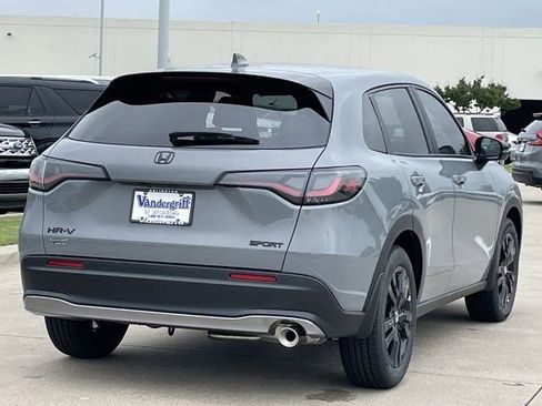 New 2027 Honda HR-V Sport image 4