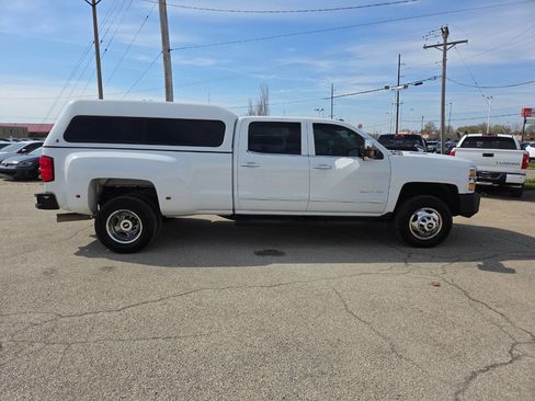 Used 2015 Chevrolet Silverado 3500 LTZ w/ Duramax Plus Package AWD/4WD image 7