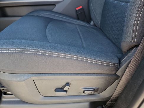 New 2026 RAM 3500 Lone Star AWD/4WD image 23