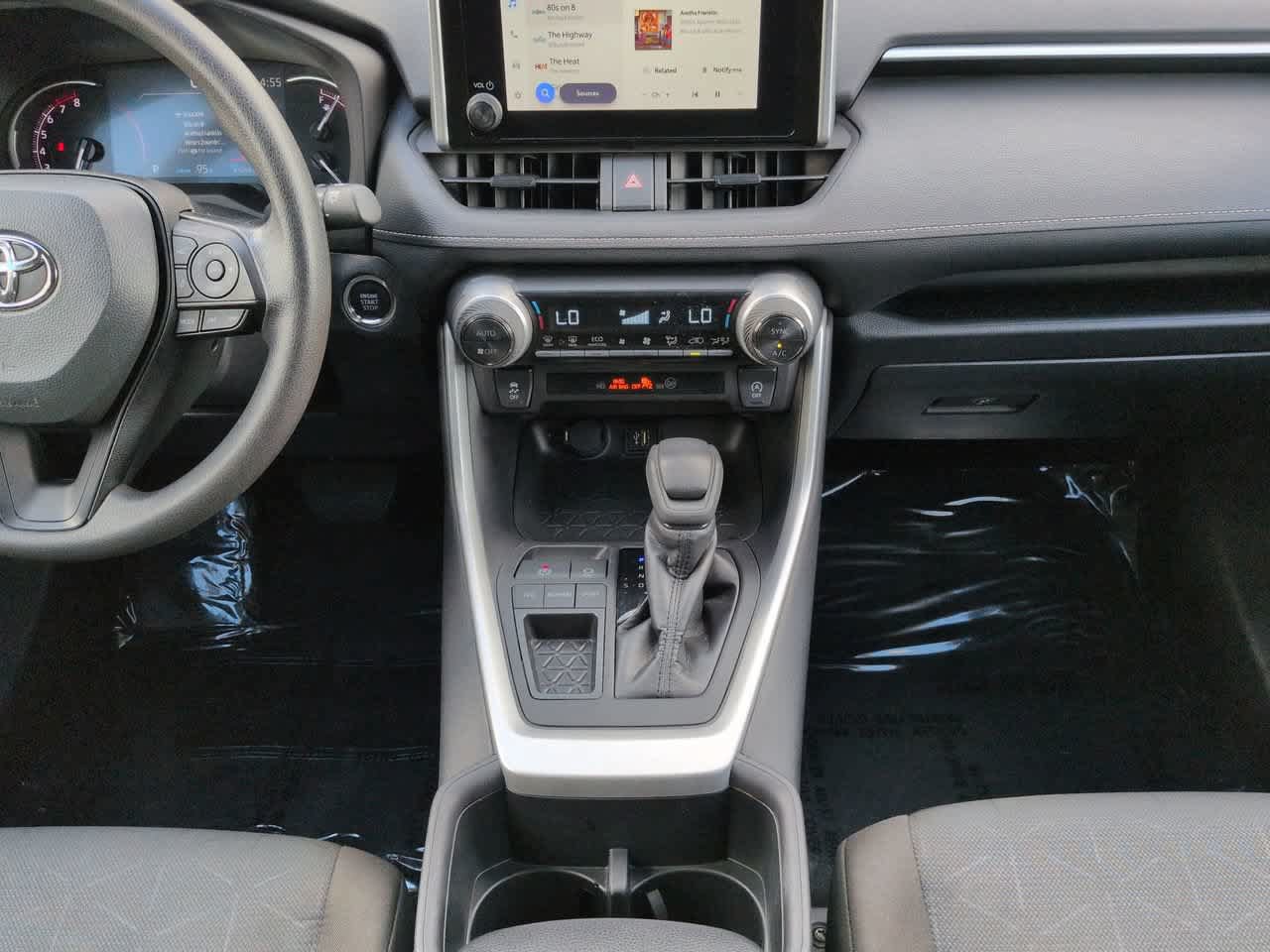 Certified 2025 Toyota RAV4 XLE FWD image 18
