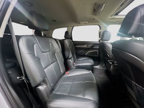 Certified 2022 Kia Telluride EX w/ EX Premium Package AWD/4WD image 30