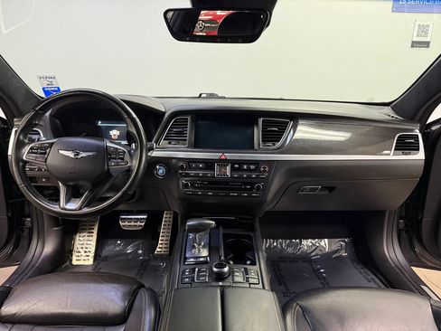 Used 2018 Genesis G80 3.3T Sport RWD image 10