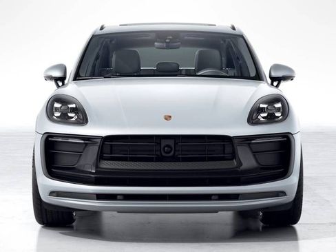 New 2026 Porsche Macan Turbo image 8