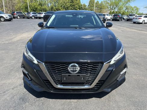 Used 2020 Nissan Altima 2.5 SR FWD image 8