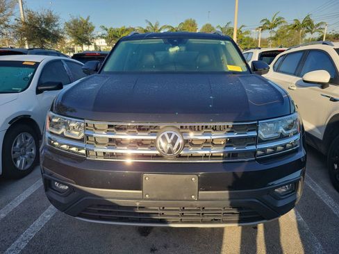 Used 2018 Volkswagen Atlas SE image 3