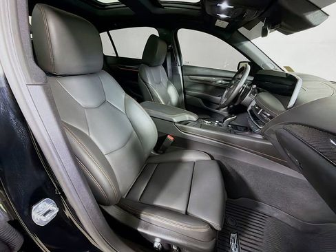 Certified 2025 Cadillac CT5 V w/ LPO, ONYX Package AWD/4WD image 26