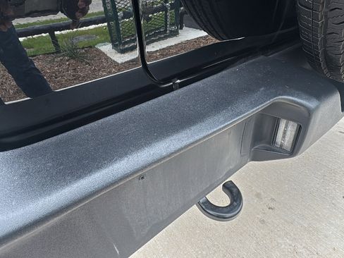 Used 2024 Jeep Wrangler Sport AWD/4WD image 18