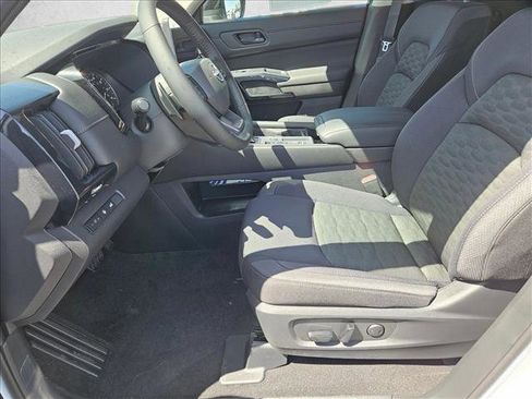 New 2026 Nissan Pathfinder SV FWD image 4