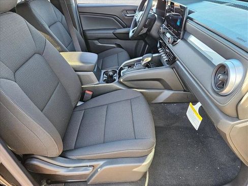 New 2026 Chevrolet Colorado LT image 16