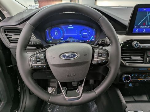 Certified 2022 Ford Escape SEL w/ Technology Package image 19