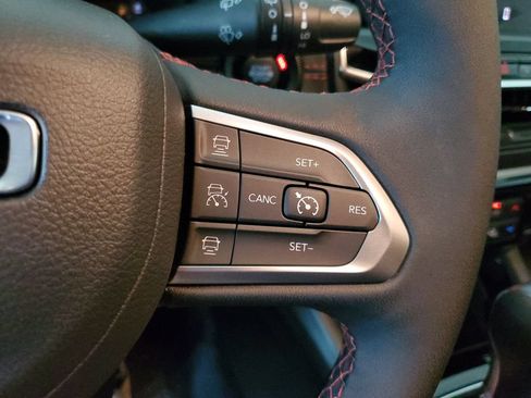 New 2026 Jeep Compass Trailhawk AWD/4WD image 13