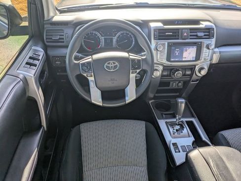 Used 2016 Toyota 4Runner SR5 image 16