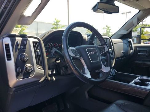 Used 2018 GMC Sierra 2500 SLT AWD/4WD image 20