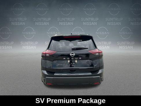 Used 2025 Nissan Rogue SV w/ SV Premium Package FWD image 9
