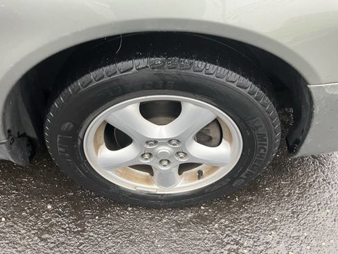 Used 2004 Ford Taurus SE image 13