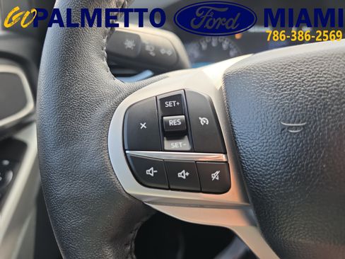 Used 2023 Ford Explorer XLT w/ Equipment Group 202A RWD image 22