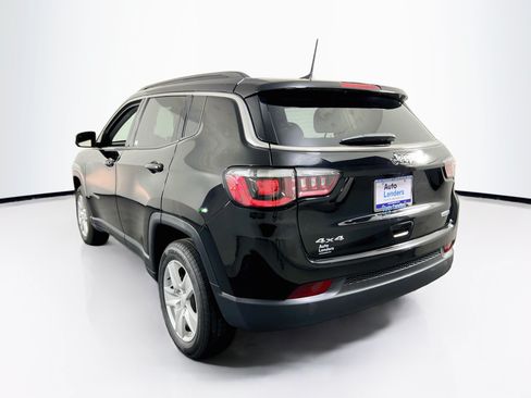 Used 2022 Jeep Compass Latitude AWD/4WD image 7