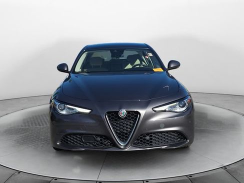 Used 2019 Alfa Romeo Giulia Ti w/ Quick Order Package 22X Lusso AWD/4WD image 8