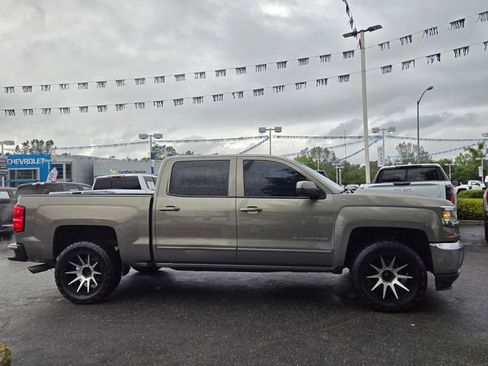 Used 2017 Chevrolet Silverado 1500 LT w/ All Star Edition image 3