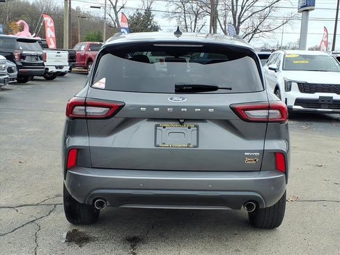 Used 2023 Ford Escape ST-Line Elite w/ Premium Technology Package image 4