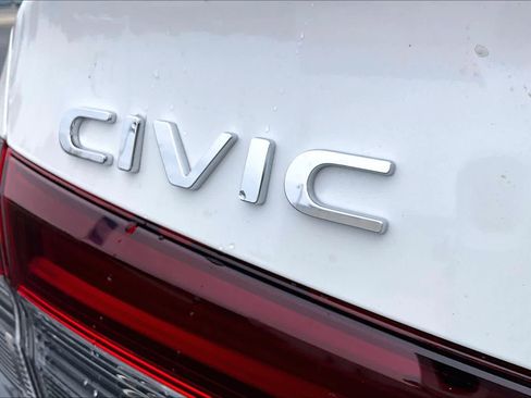 Used 2026 Honda Civic LX image 9