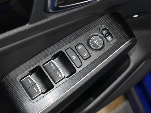 Used 2024 Honda Civic Touring image 5