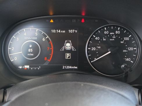 Used 2023 Nissan Kicks SR w/ SR Premium Package FWD image 27