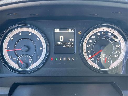 Used 2024 RAM 1500 Classic SLT image 21