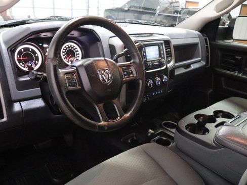 Used 2017 RAM 2500 Tradesman w/ Chrome Appearance Group AWD/4WD image 33